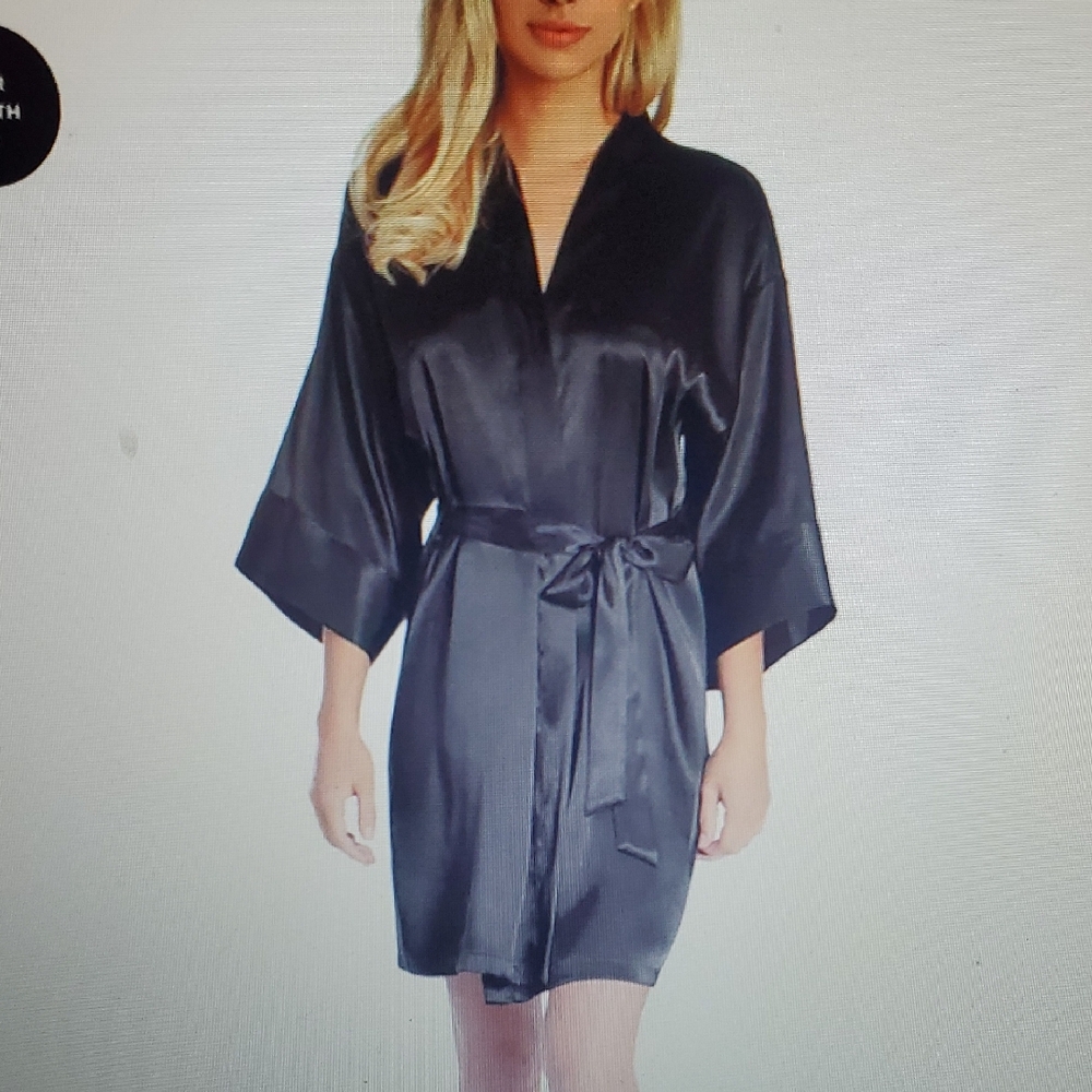 Victoria's Secret Black Satin Kimono Robe
